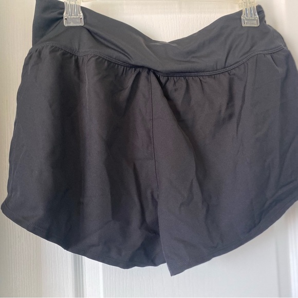 Women’s Nike Swim shorts size-L - Picture 6 of 6